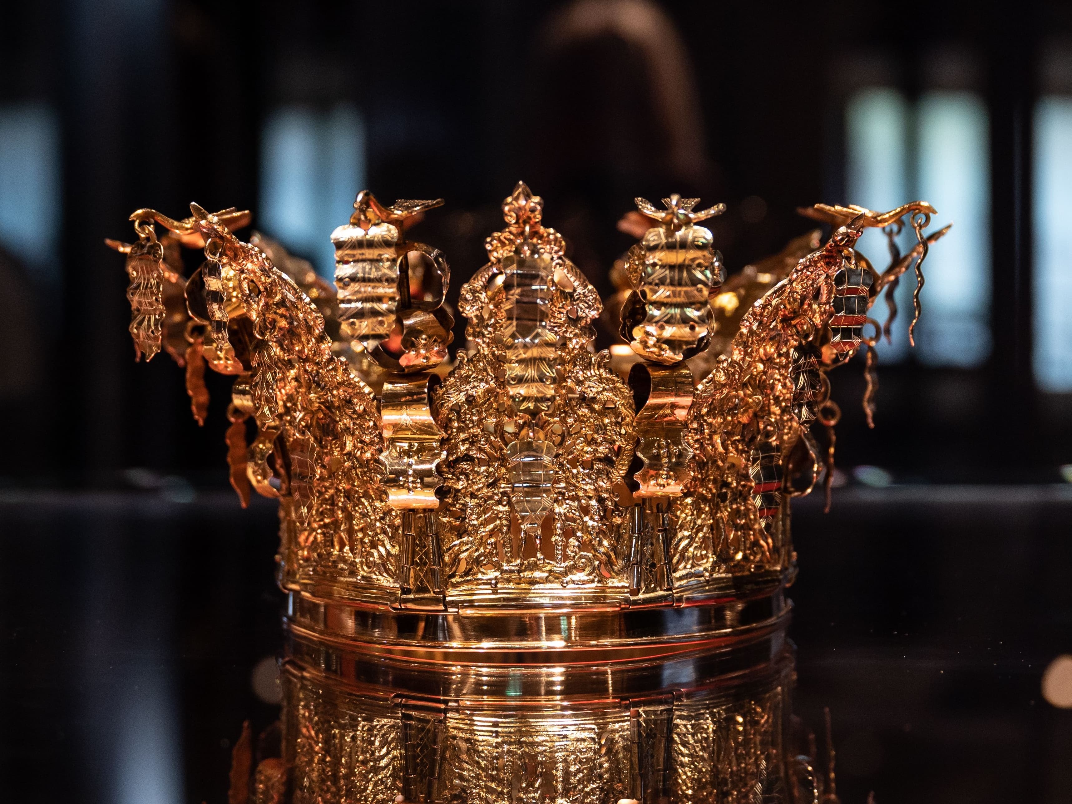 Bridal crown made of gilded silver.